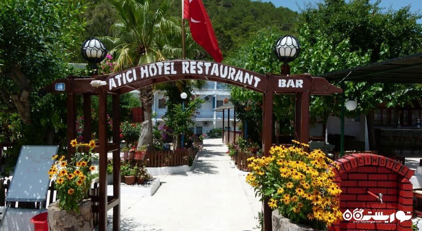 ورودی رستوران و بار هتل